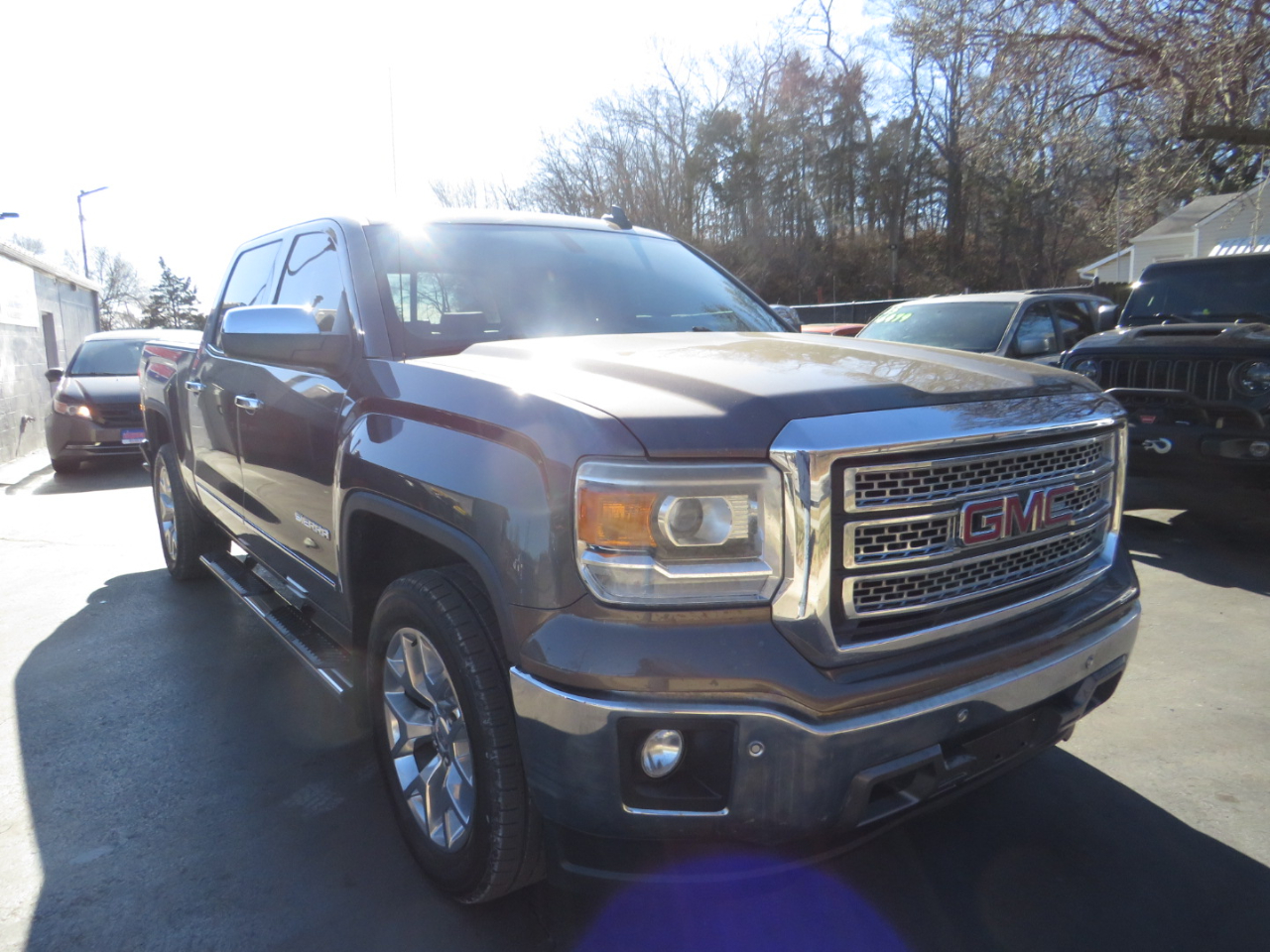 GMC Sierra 1500 2WD Crew Cab 143.5" SLT 2015