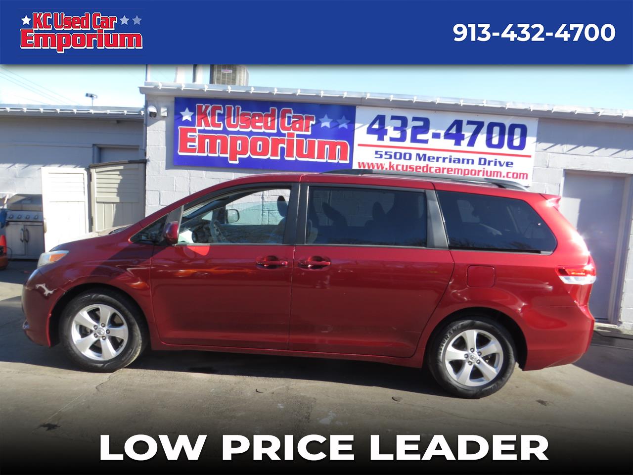 2011 Toyota Sienna 5dr 7-Pass Van V6 LE FWD (Natl)