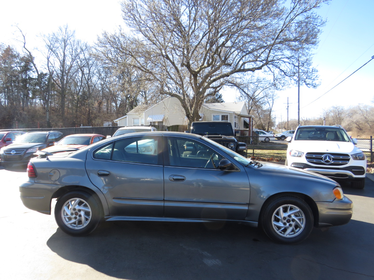 Pontiac Grand Am 4dr Sdn SE1 2004