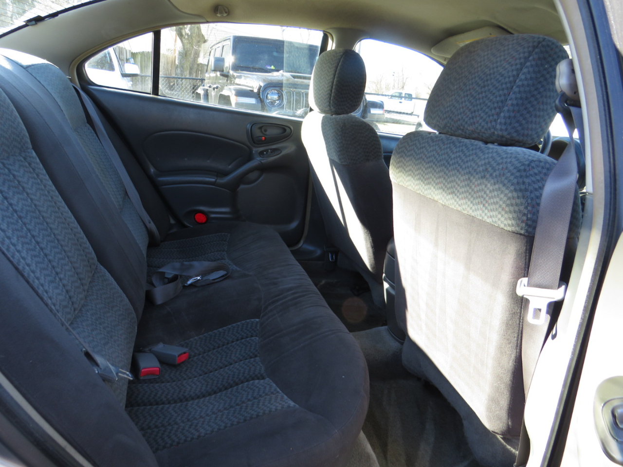 Pontiac Grand Am 4dr Sdn SE1 2004