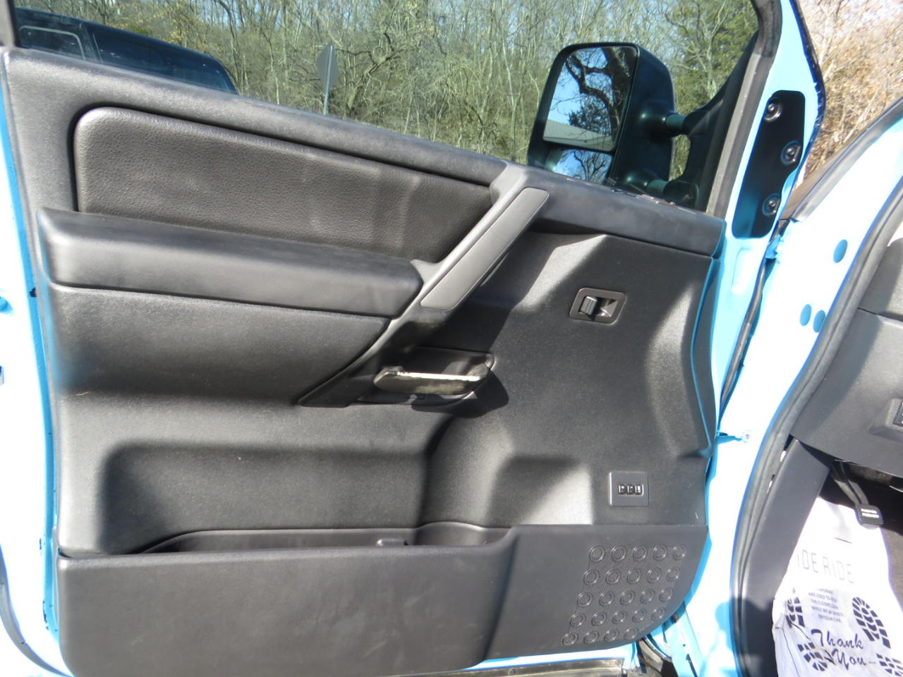 Nissan Titan 4WD Crew Cab SWB PRO-4X 2008