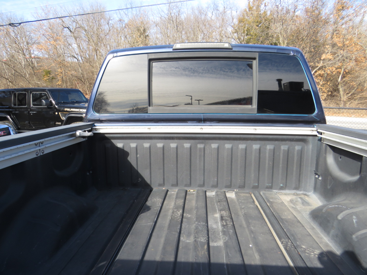 Nissan Titan 4WD Crew Cab SWB PRO-4X 2008