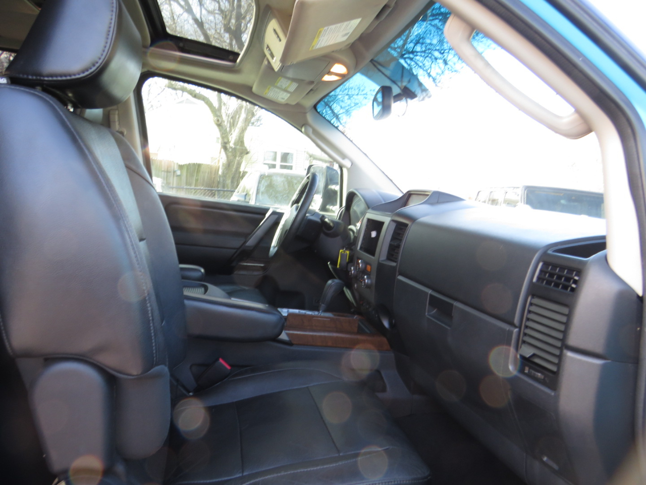 Nissan Titan 4WD Crew Cab SWB PRO-4X 2008