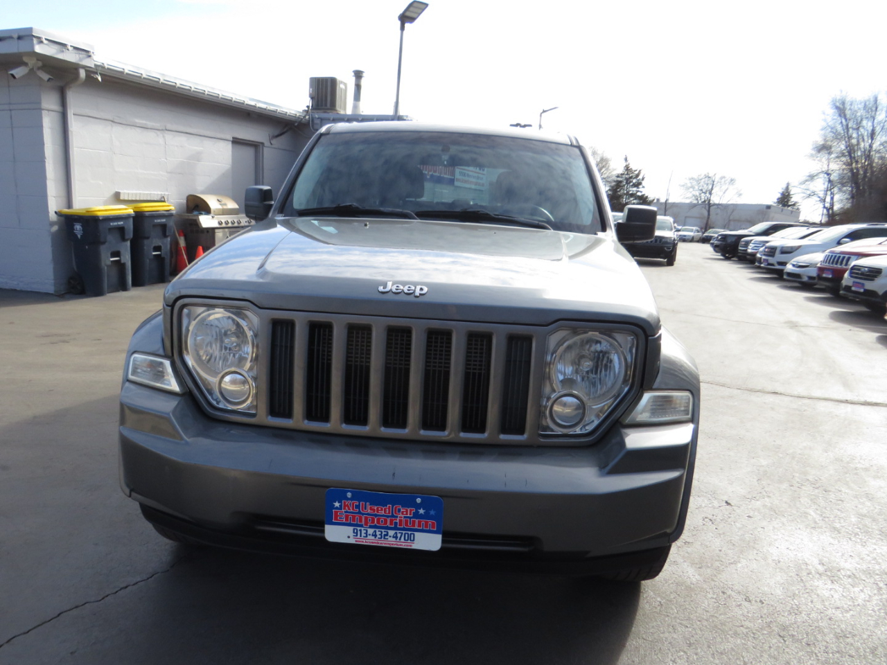 Jeep Liberty 4WD 4dr Sport 2012