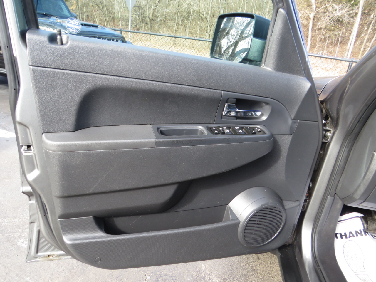 Jeep Liberty 4WD 4dr Sport 2012