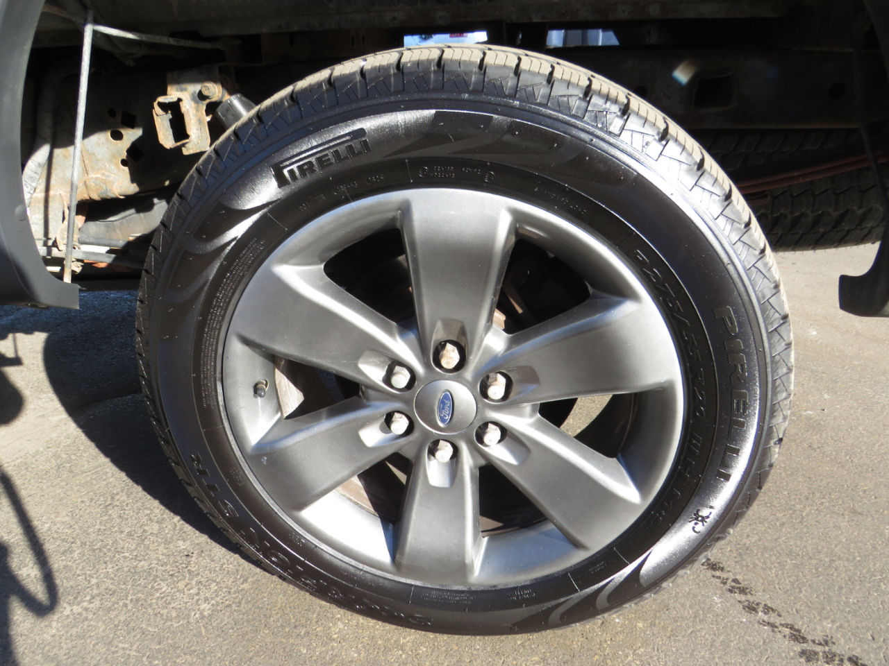 Ford F-150 4WD SuperCrew 145" Platinum 2013