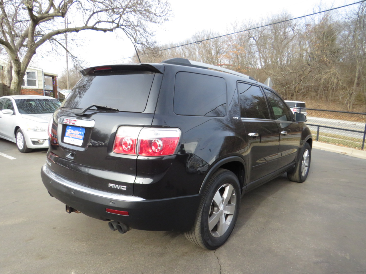 GMC Acadia AWD 4dr SLT1 2011