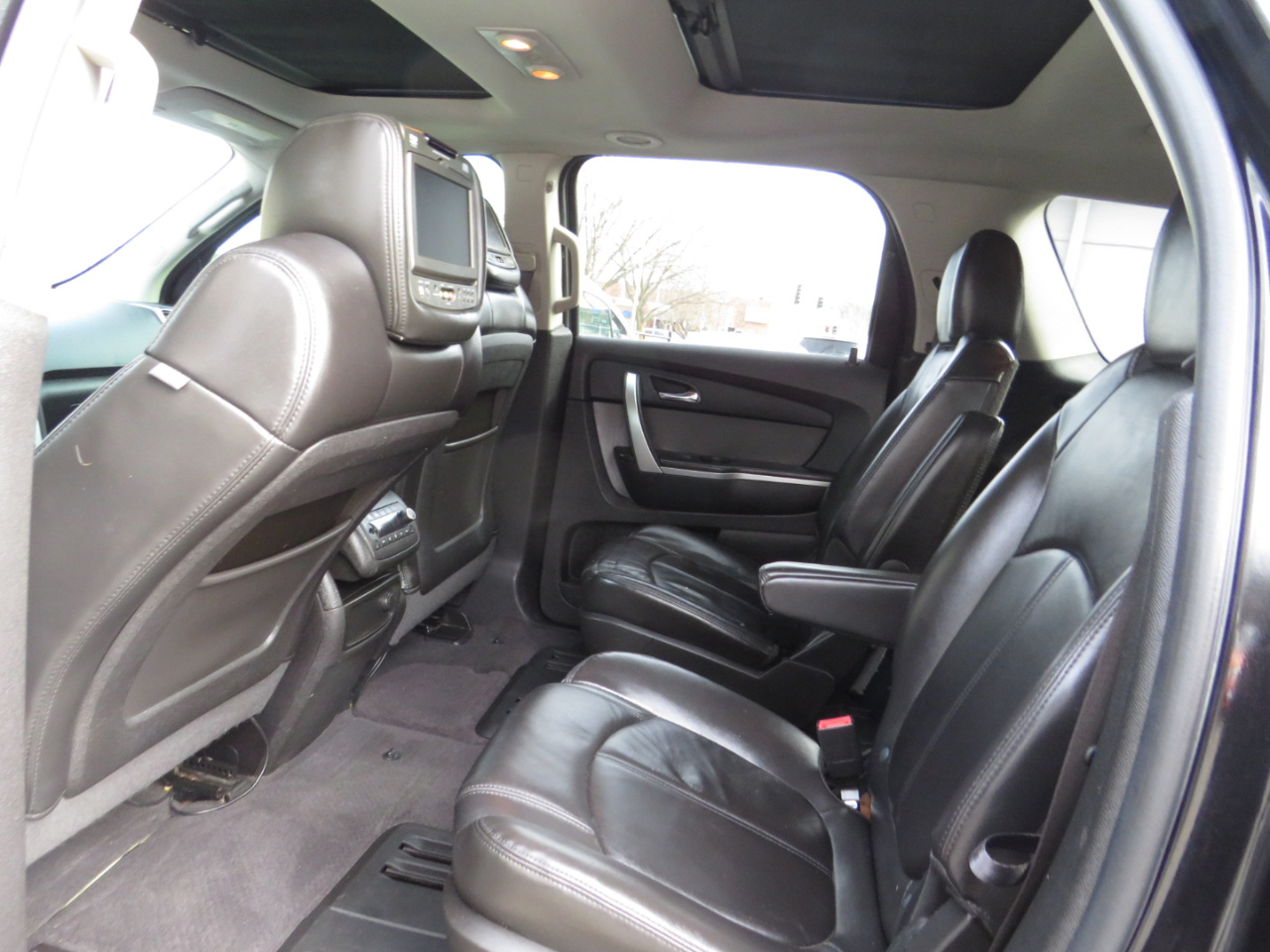 GMC Acadia AWD 4dr SLT1 2011