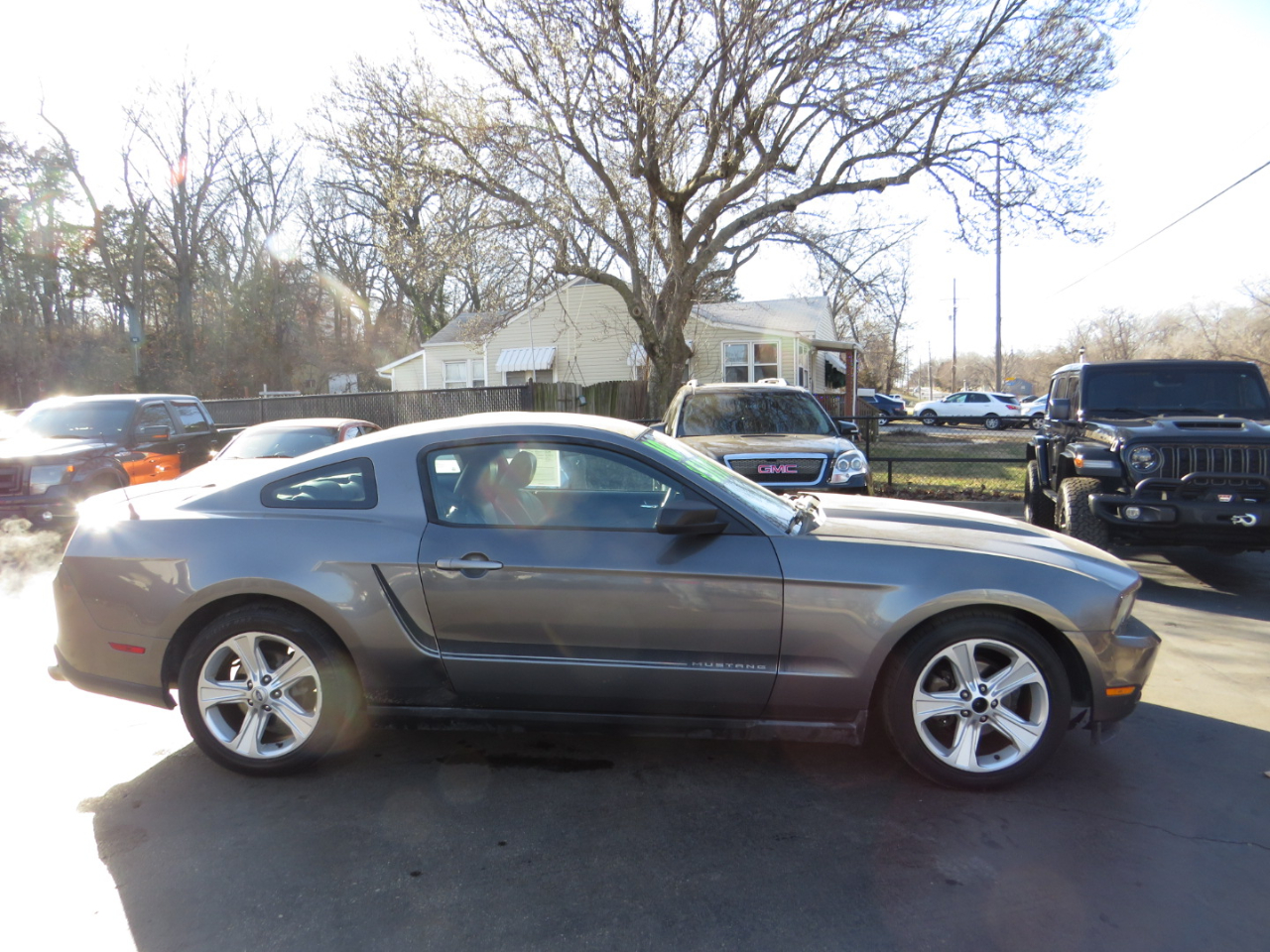 Ford Mustang 2dr Cpe V6 2010