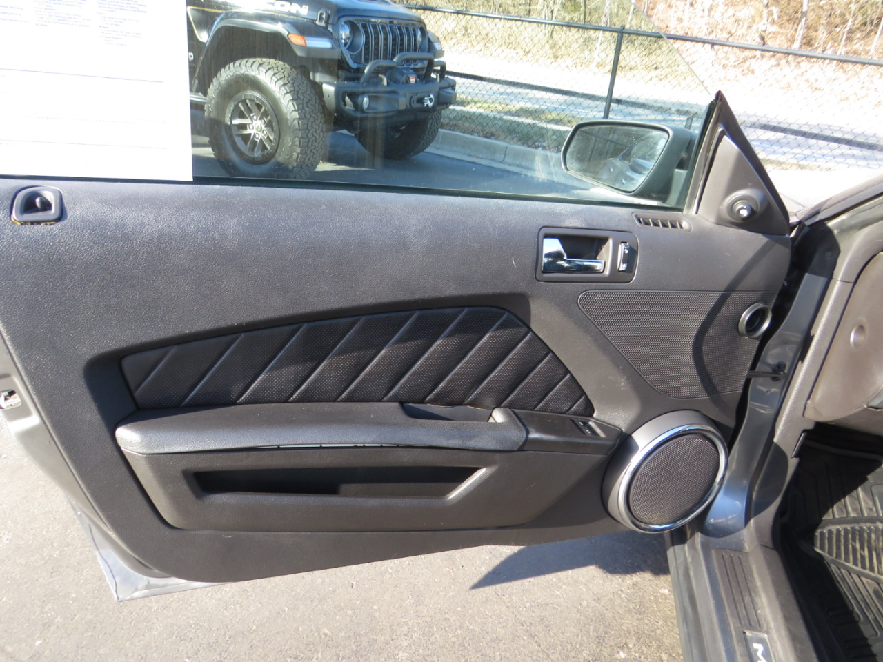 Ford Mustang 2dr Cpe V6 2010