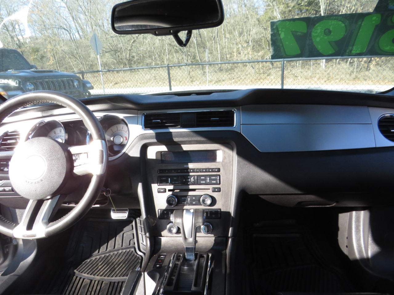 Ford Mustang 2dr Cpe V6 2010