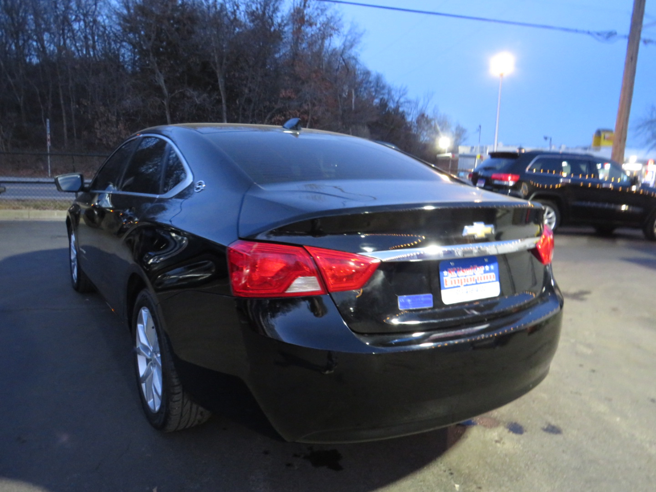 Chevrolet Impala 4dr Sdn LT w/1LT 2017