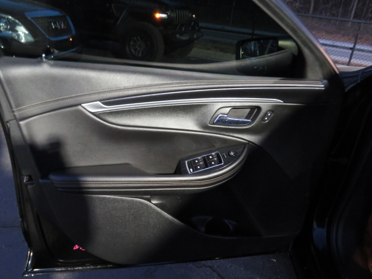 Chevrolet Impala 4dr Sdn LT w/1LT 2017