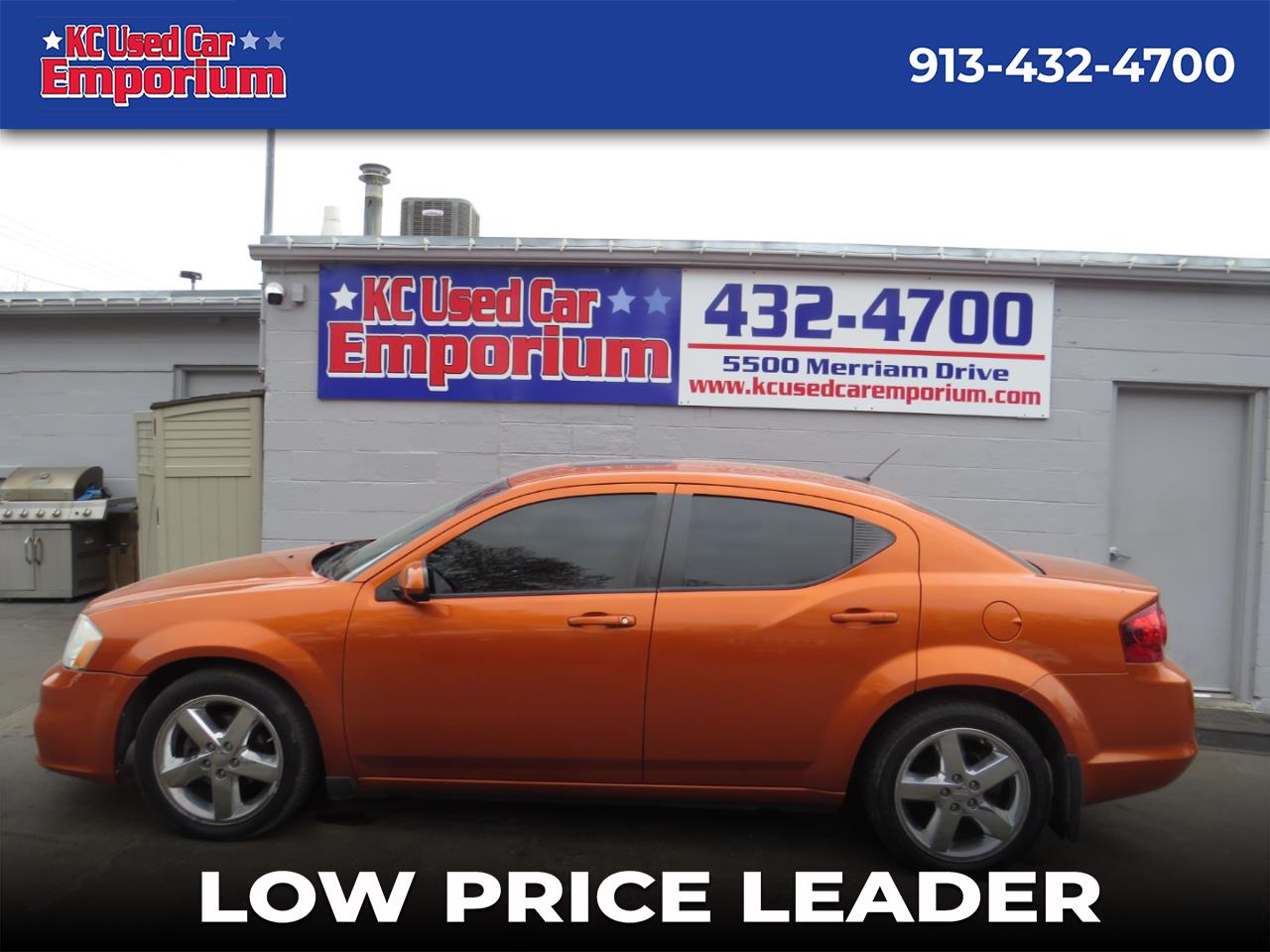 2011 Dodge Avenger 4dr Sdn Lux