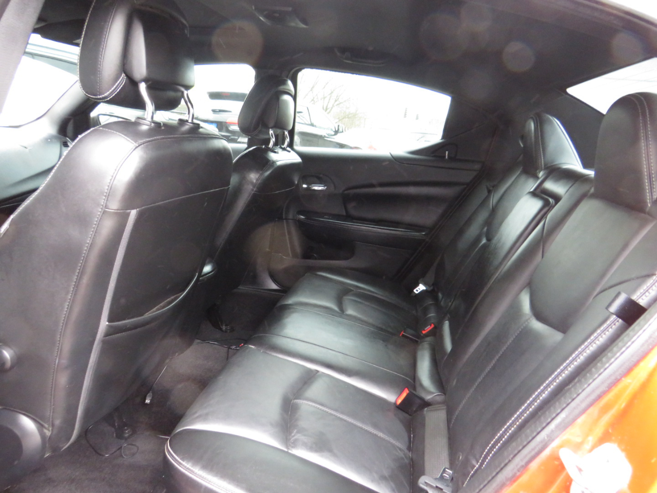 Dodge Avenger 4dr Sdn Lux 2011