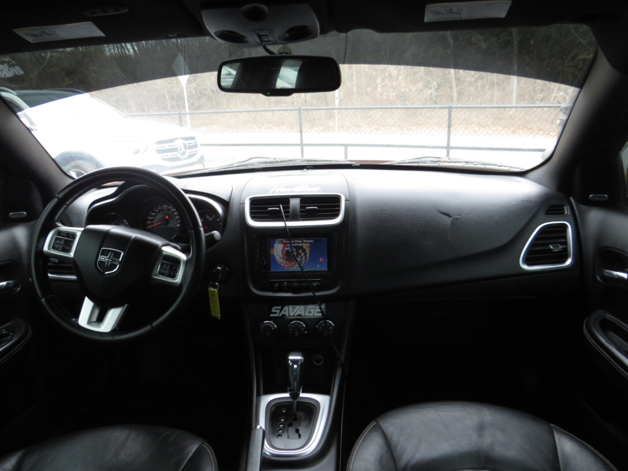 Dodge Avenger 4dr Sdn Lux 2011