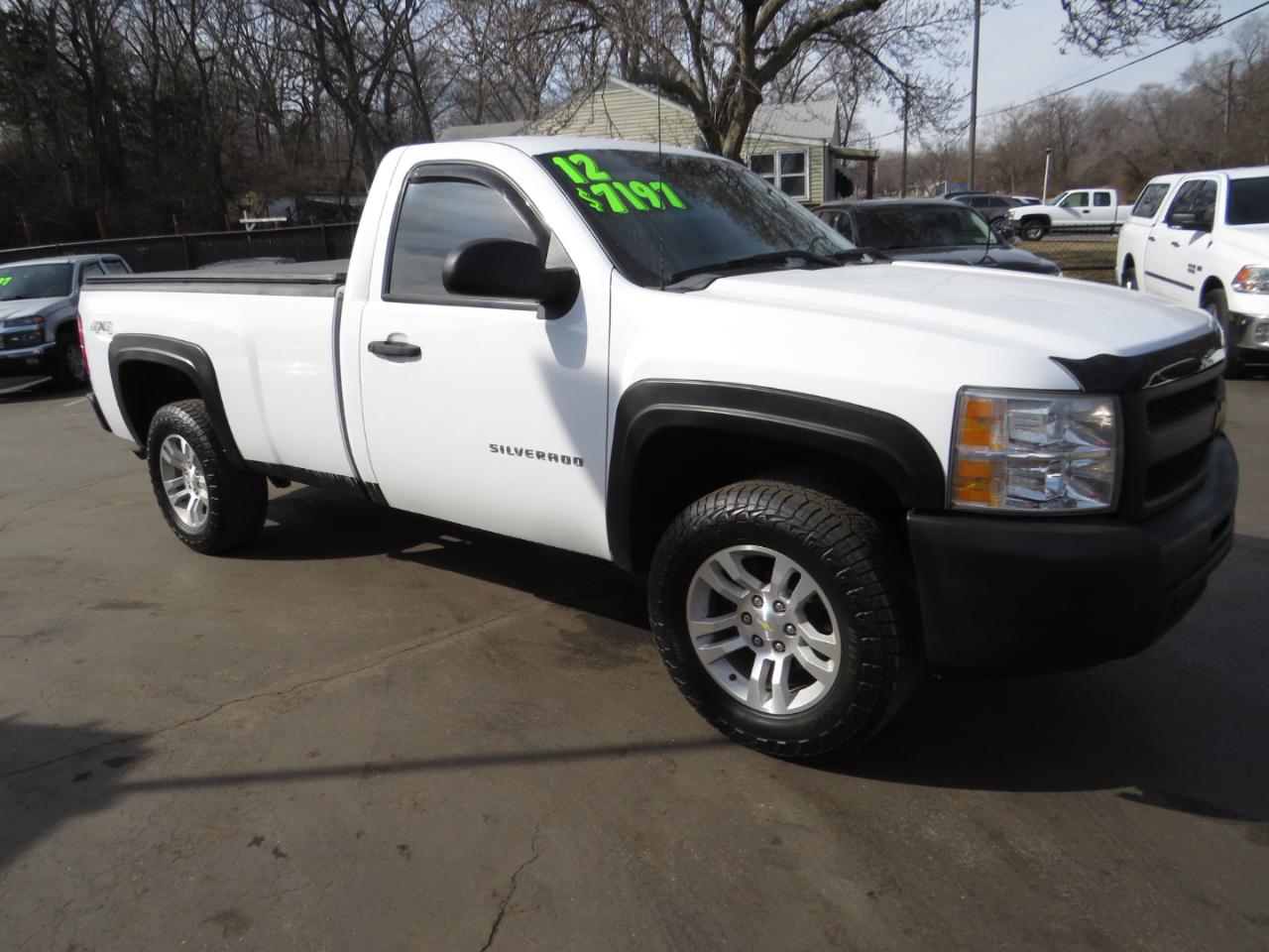 Chevrolet Silverado 1500 4WD Reg Cab 133.0" Work Truck 2012