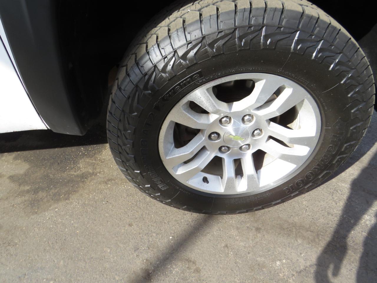 Chevrolet Silverado 1500 4WD Reg Cab 133.0" Work Truck 2012