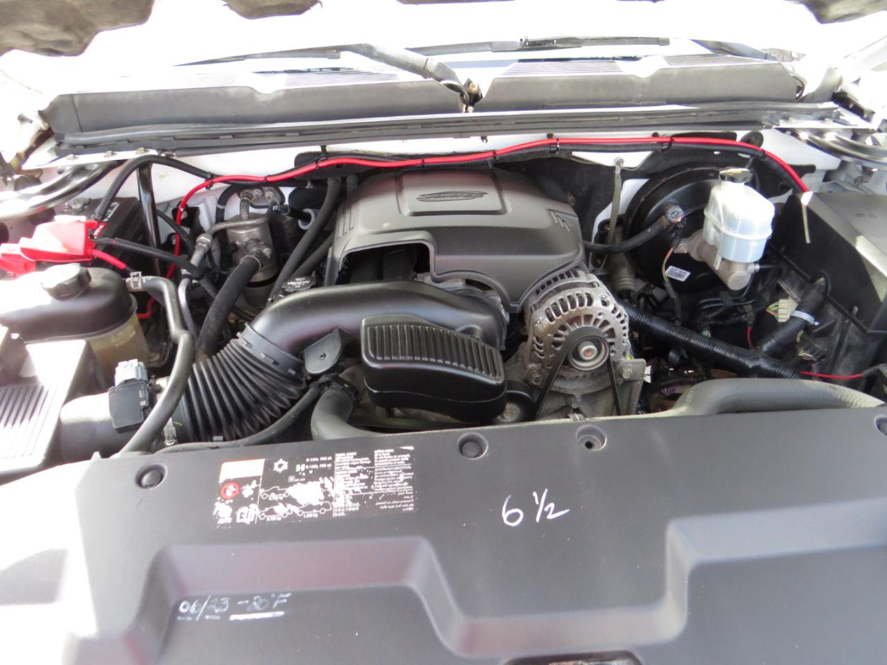 Chevrolet Silverado 1500 4WD Reg Cab 133.0" Work Truck 2012