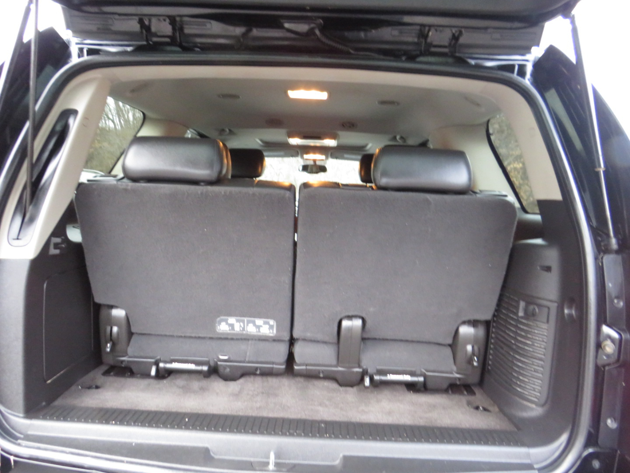 Chevrolet Tahoe 4WD 4dr LTZ 2014