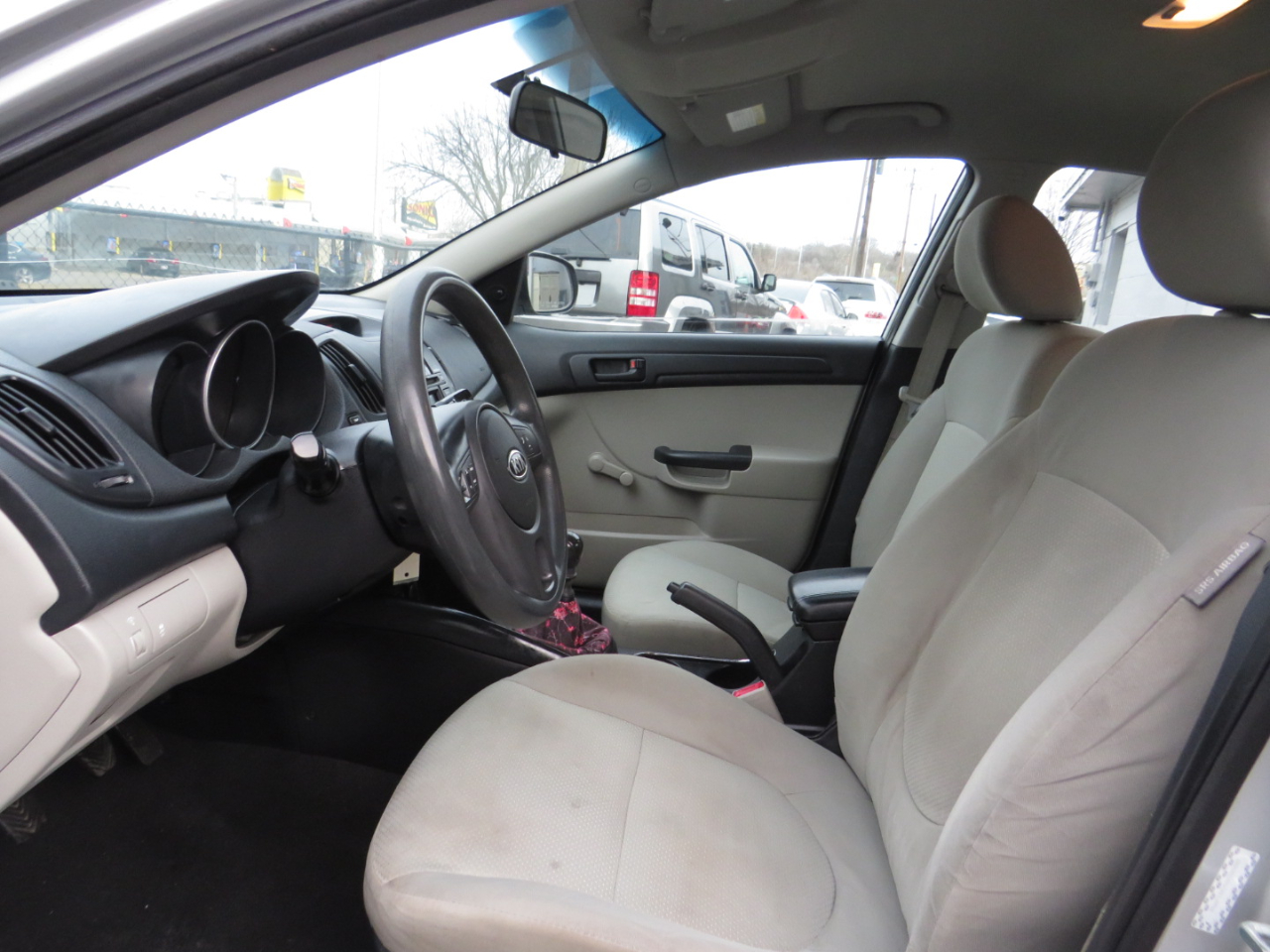 Kia Forte 4dr Sdn Man LX 2011