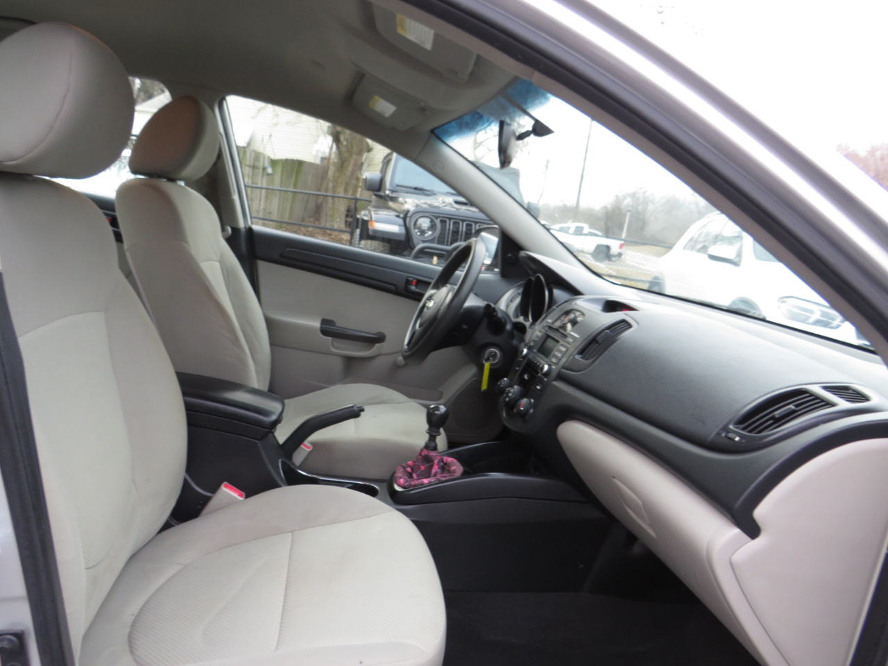 Kia Forte 4dr Sdn Man LX 2011