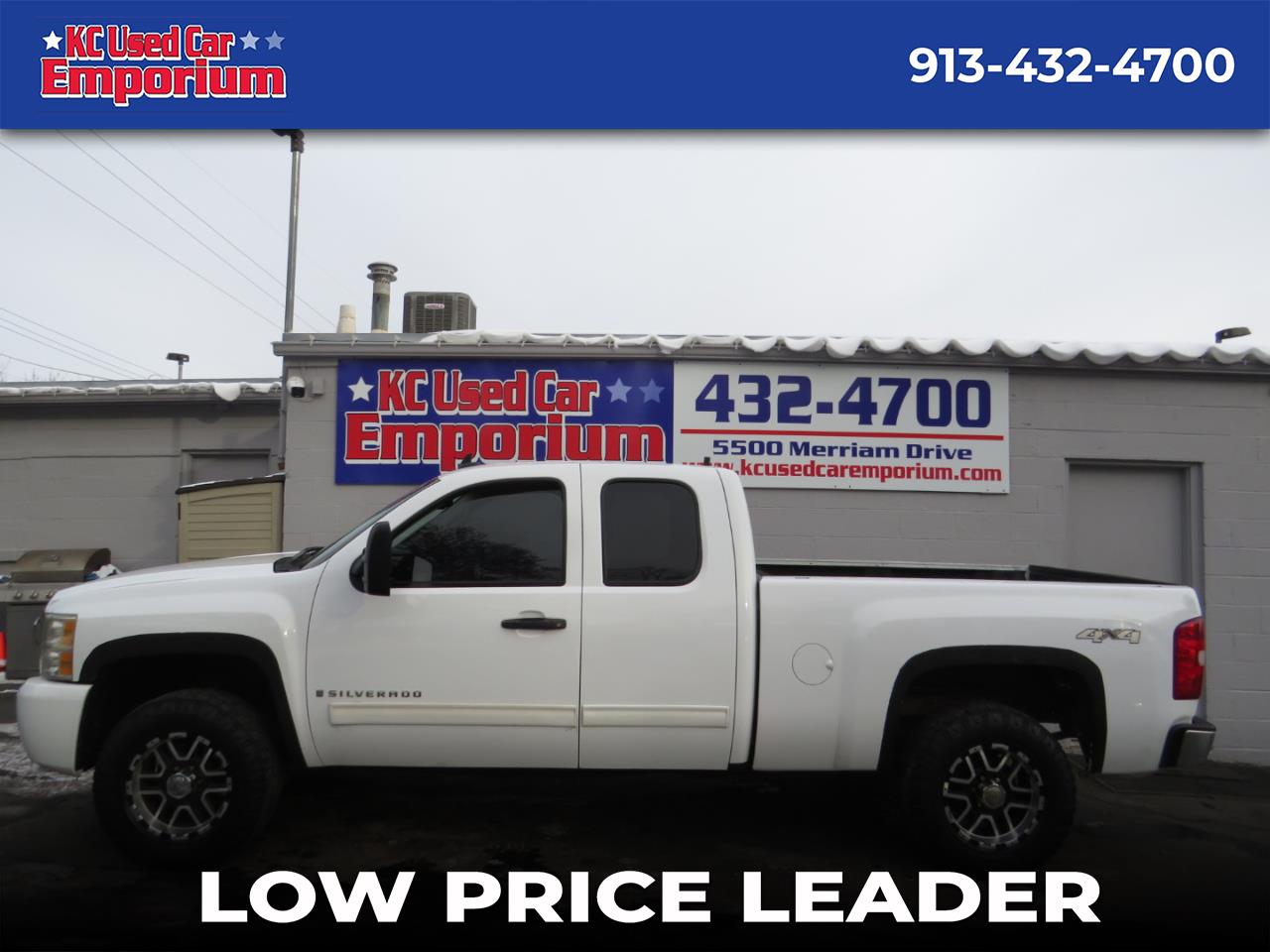 2009 Chevrolet Silverado 1500 4WD Ext Cab 143.5" LT