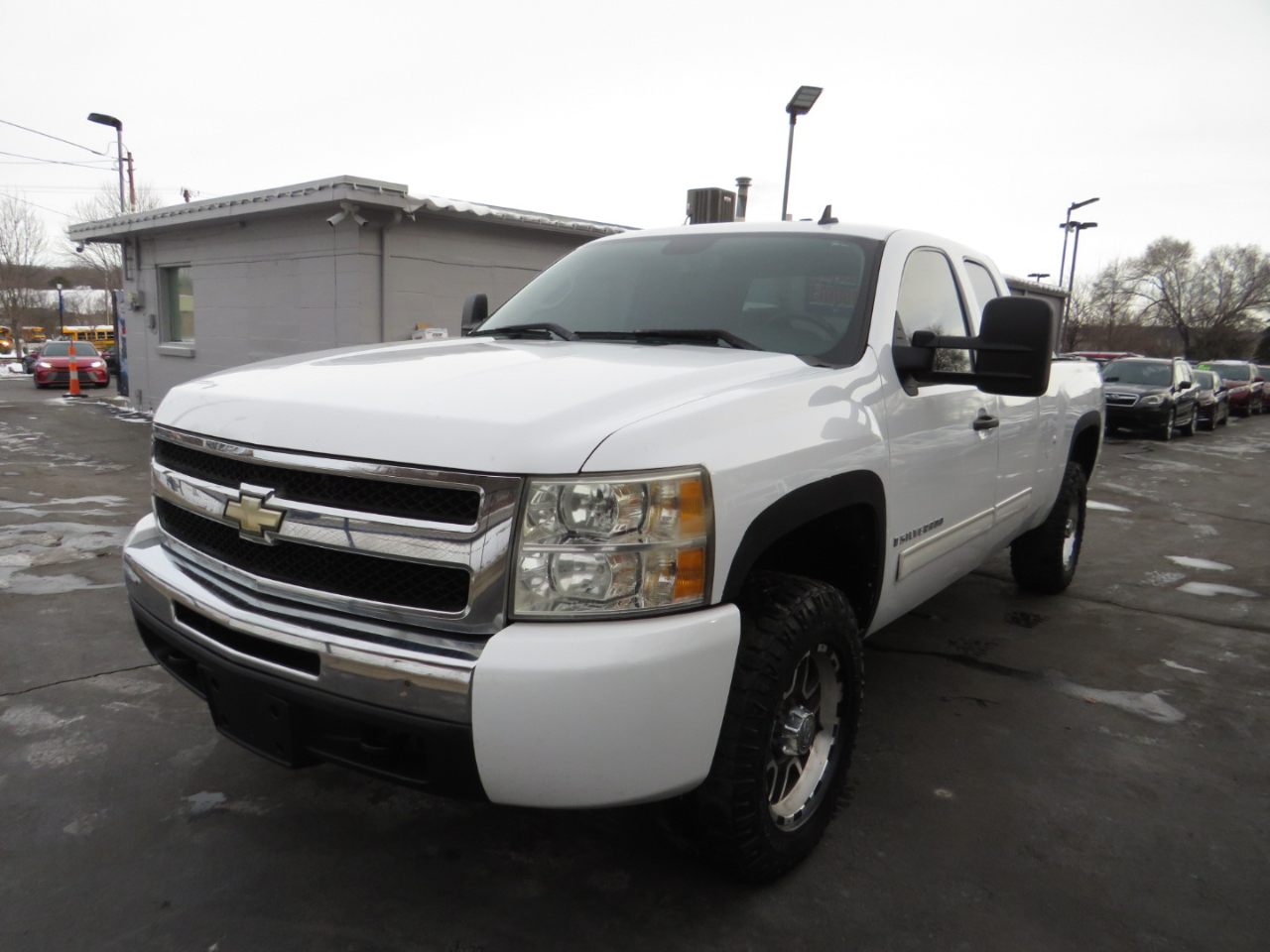 Chevrolet Silverado 1500 4WD Ext Cab 143.5" LT 2009