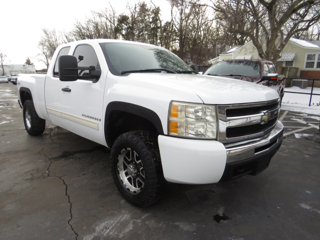 Chevrolet Silverado 1500 4WD Ext Cab 143.5" LT 2009