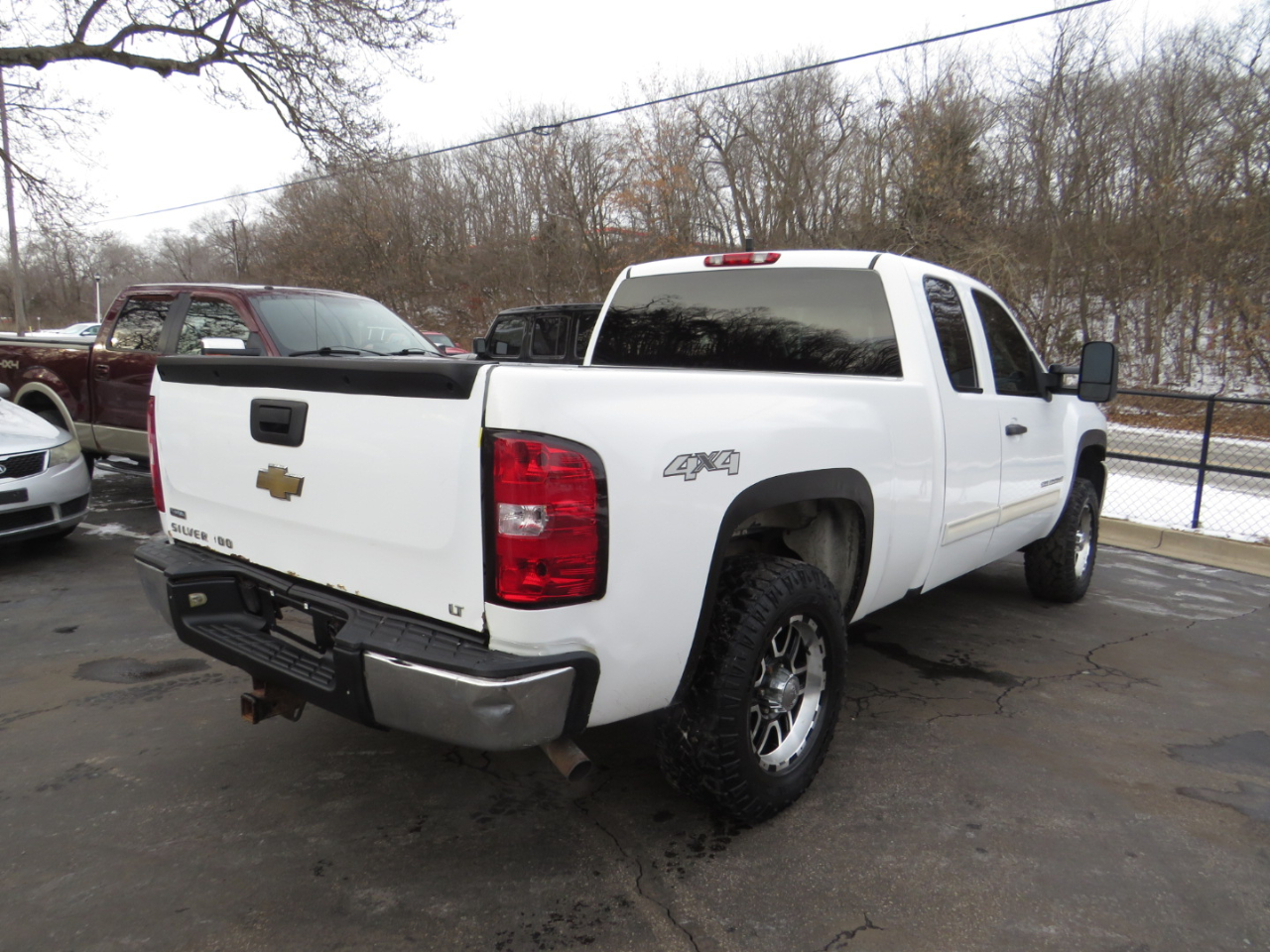 Chevrolet Silverado 1500 4WD Ext Cab 143.5" LT 2009