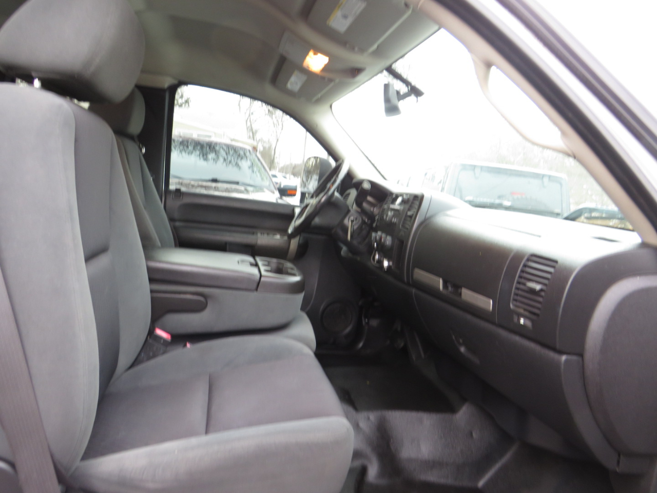 Chevrolet Silverado 1500 4WD Ext Cab 143.5" LT 2009