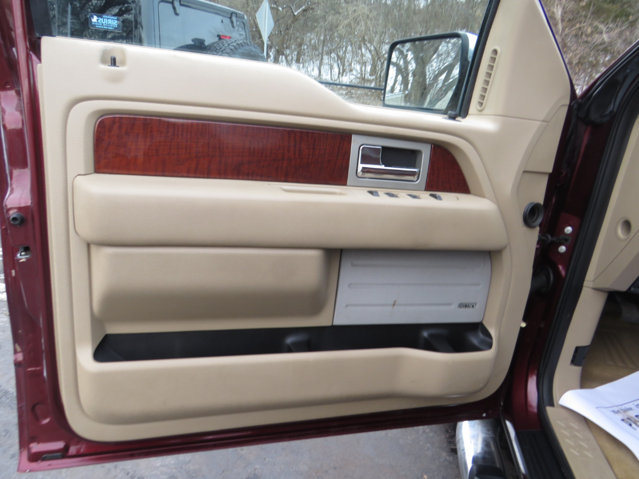 Ford F-150 4WD SuperCrew 145" King Ranch 2009