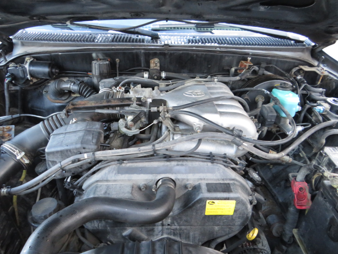 Toyota Tacoma XtraCab PreRunner V6 Auto (Natl) 2001