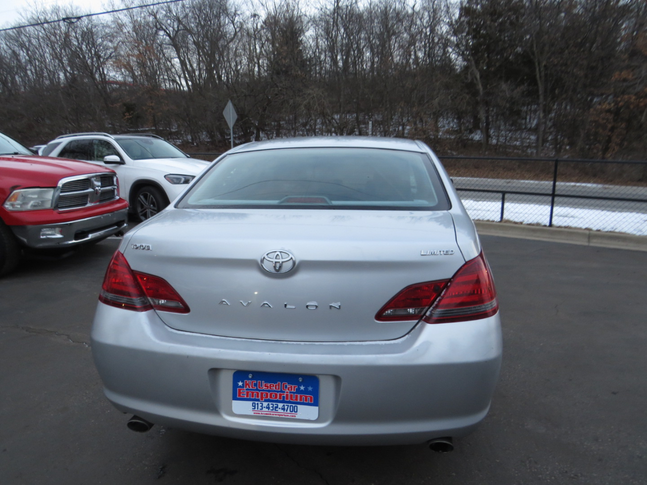 Toyota Avalon 4dr Sdn Touring (Natl) 2008