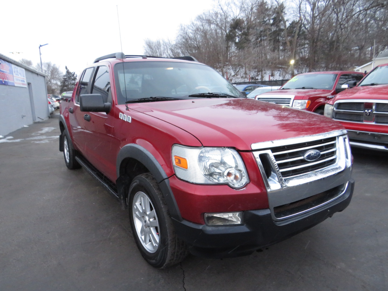 Ford Explorer Sport Trac RWD 4dr V6 XLT 2008