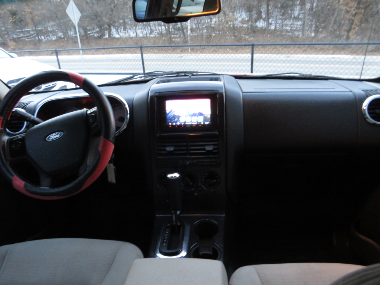 Ford Explorer Sport Trac RWD 4dr V6 XLT 2008