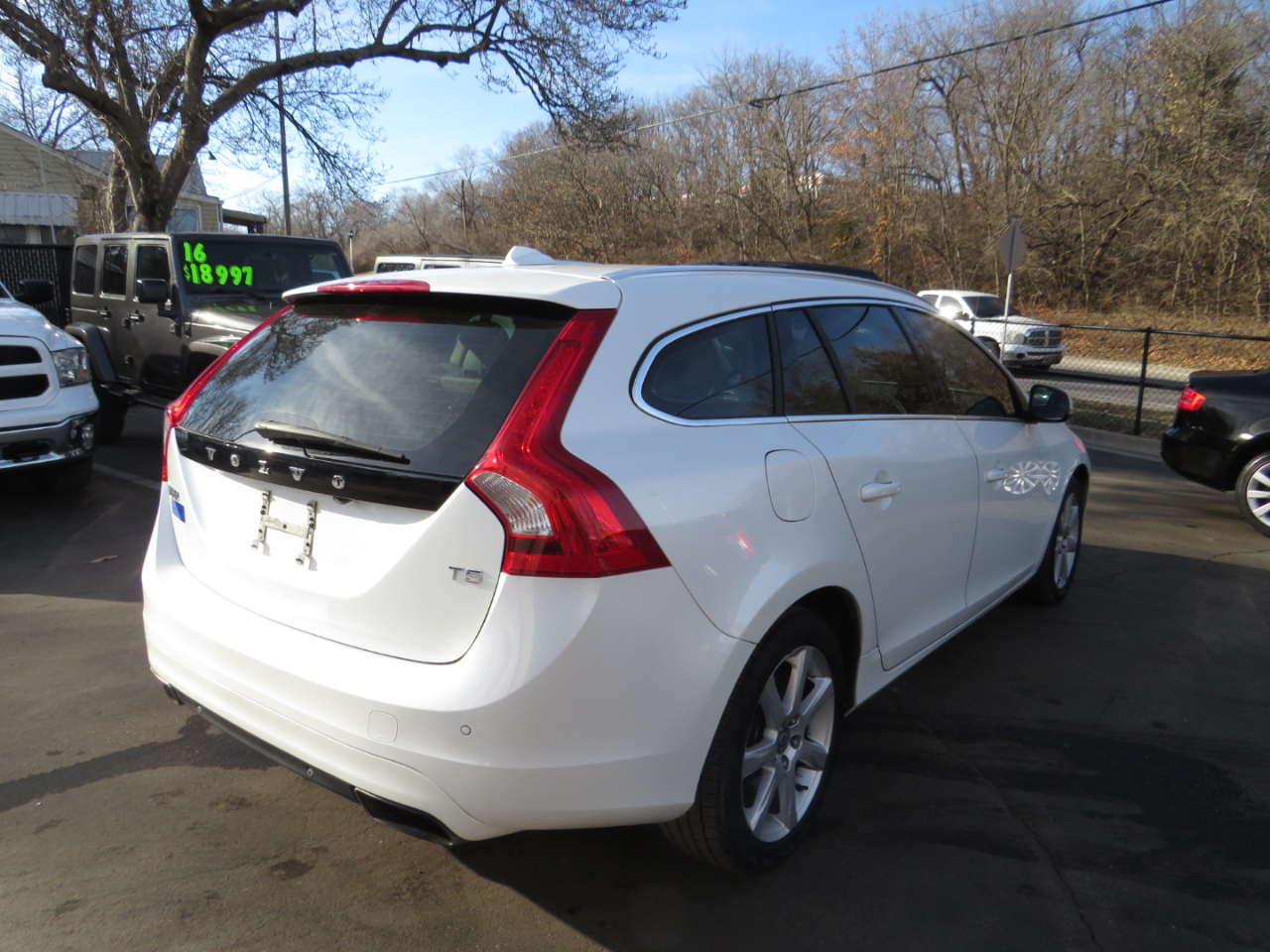 Volvo V60 T5 FWD Premier 2017