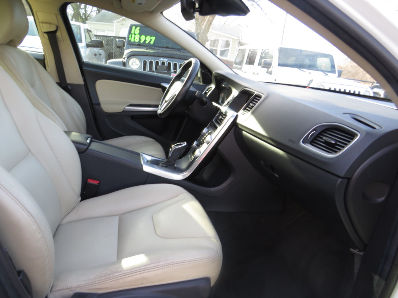 Volvo V60 T5 FWD Premier 2017