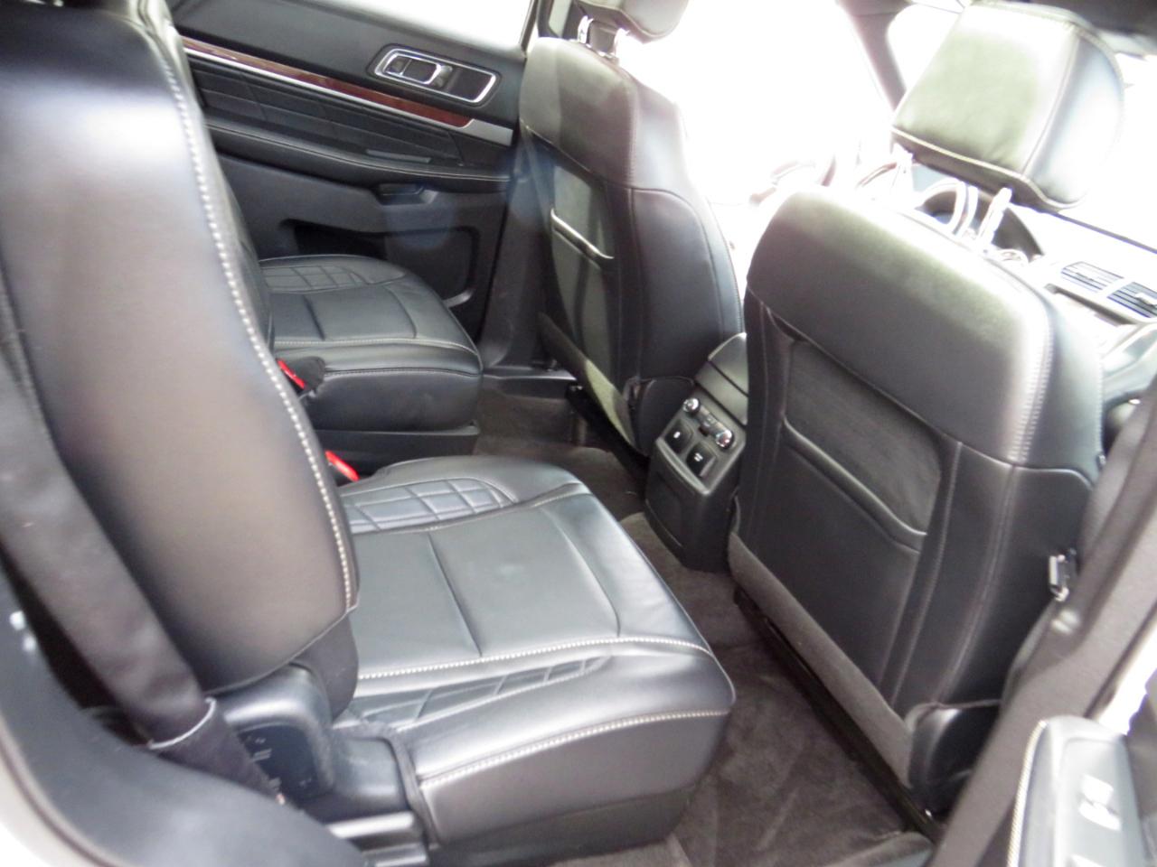 Ford Explorer Platinum 4WD 2017