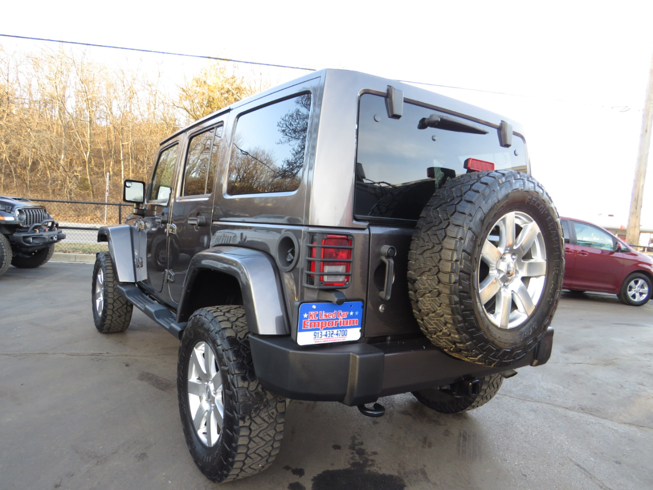 Jeep Wrangler Unlimited 4WD 4dr Sahara 2016