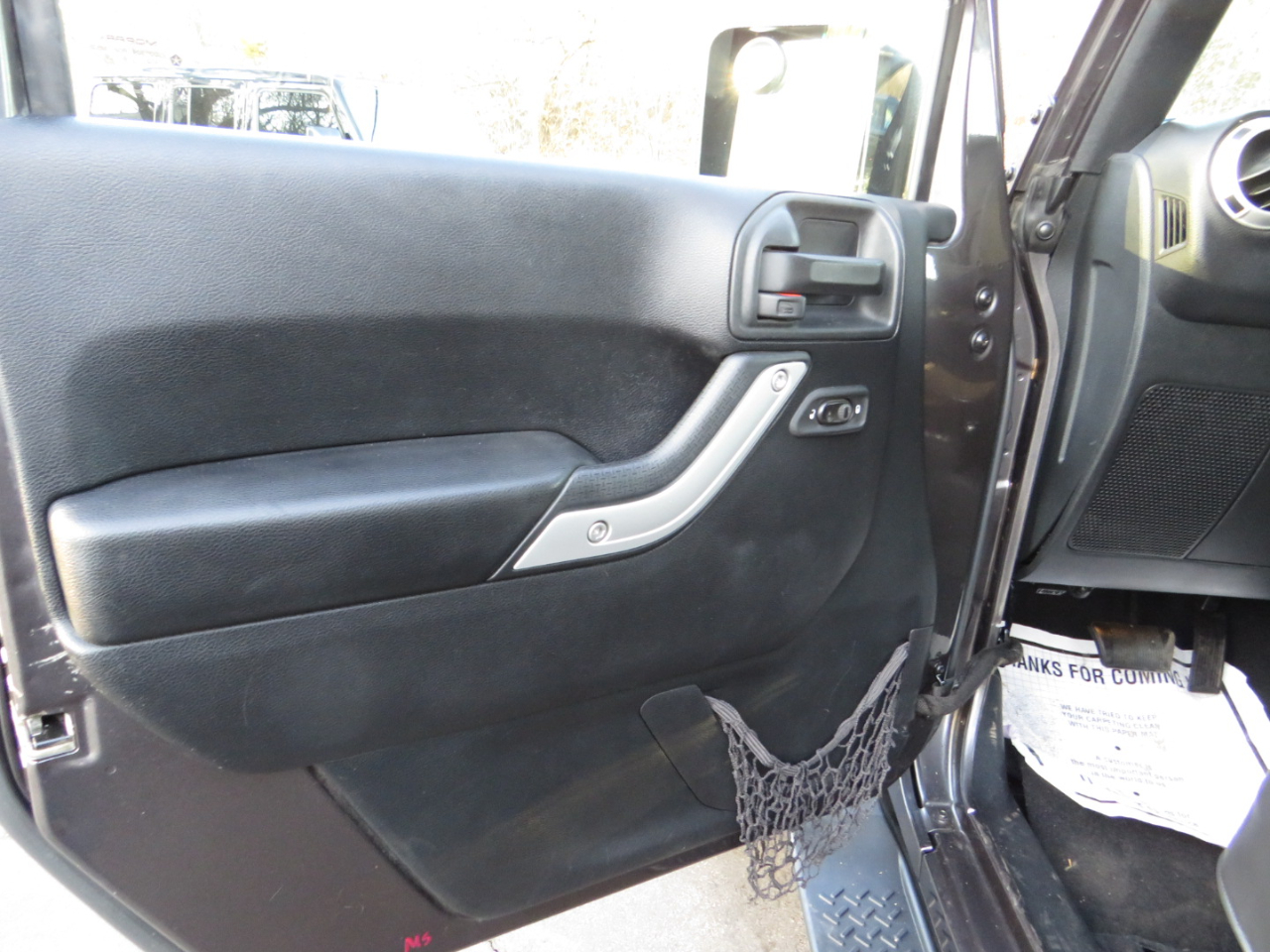 Jeep Wrangler Unlimited 4WD 4dr Sahara 2016