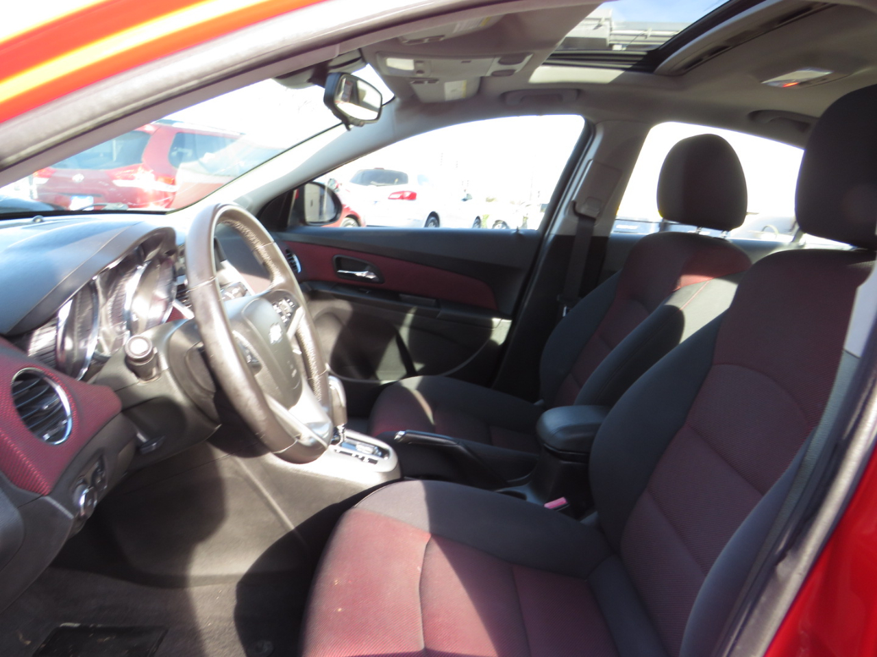 Chevrolet Cruze 4dr Sdn LT w/1LT 2012