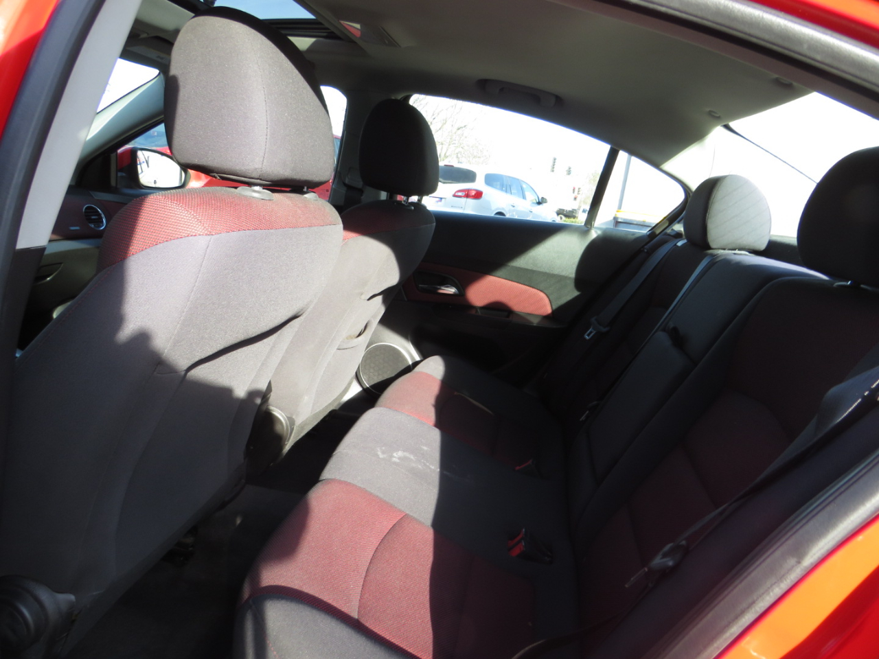 Chevrolet Cruze 4dr Sdn LT w/1LT 2012