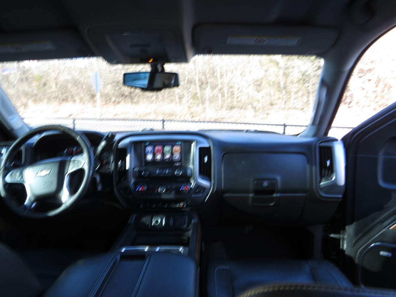 Chevrolet Silverado 2500HD Built After Aug 14 4WD Double Cab 144.2" LTZ 2015