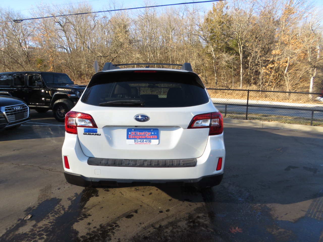 Subaru Outback 4dr Wgn 2.5i Premium PZEV 2015