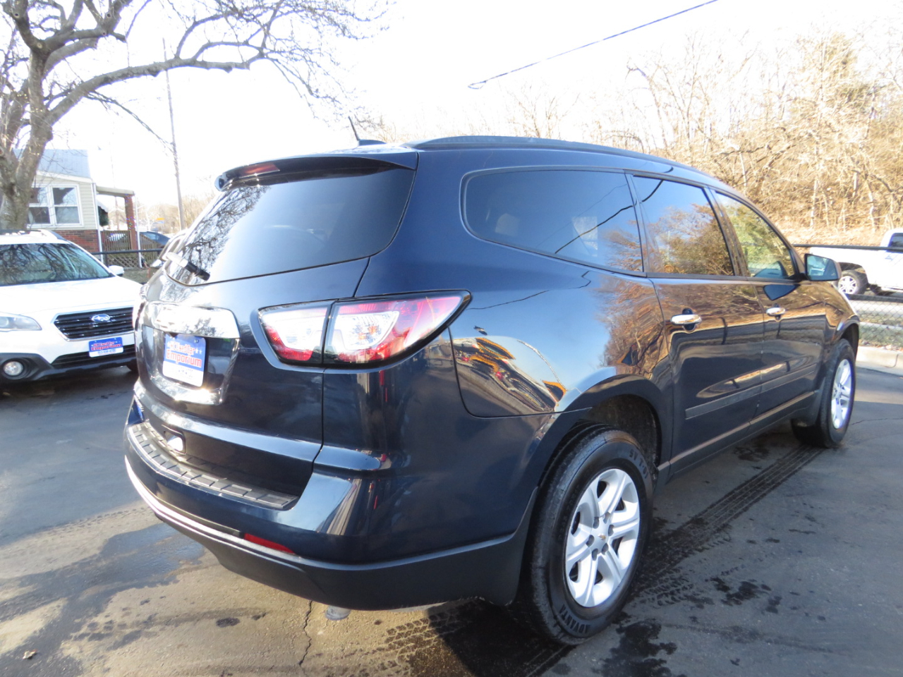 Chevrolet Traverse FWD 4dr LS w/1LS 2017
