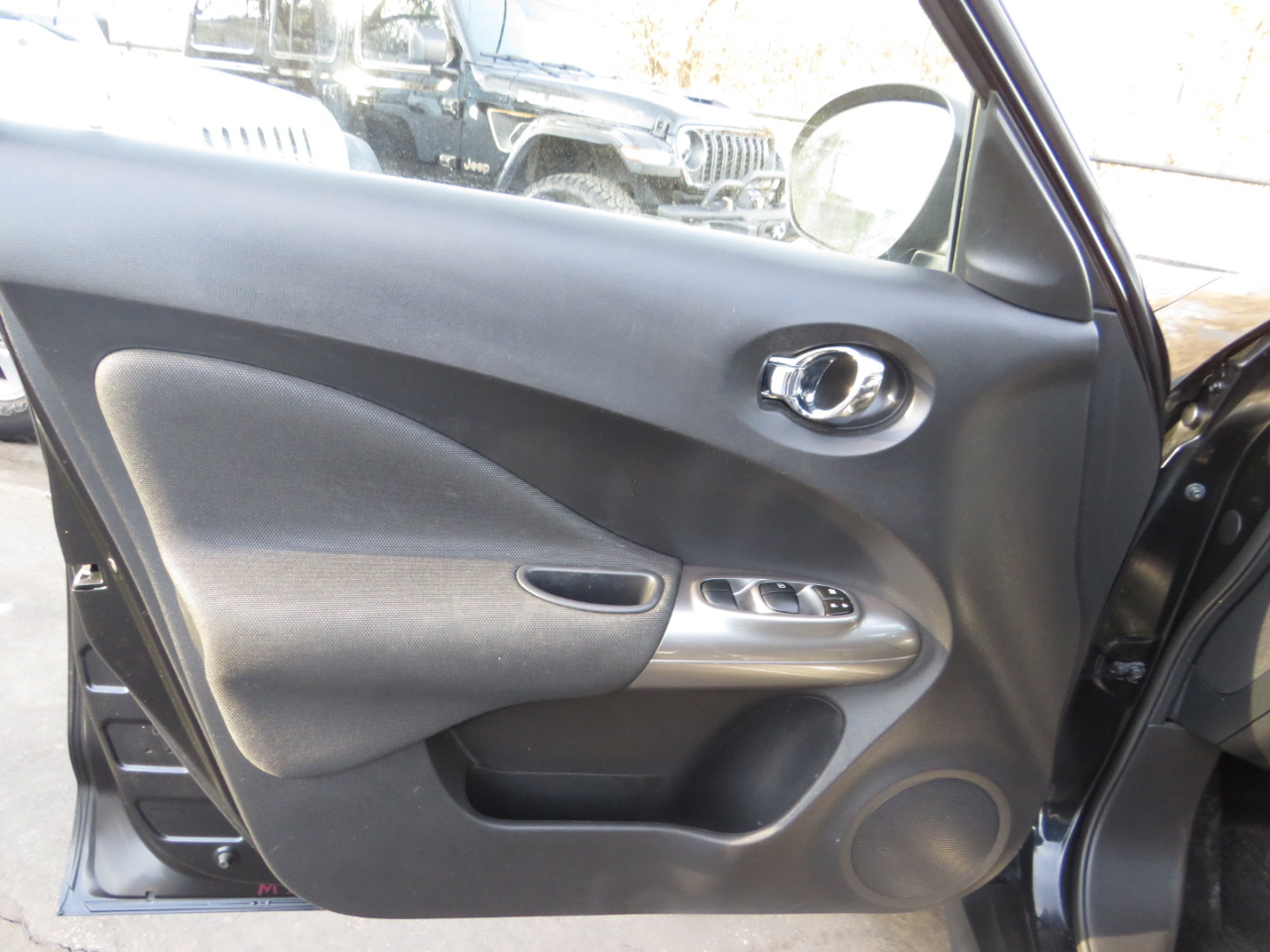 Nissan Juke 5dr Wgn CVT SL AWD 2012