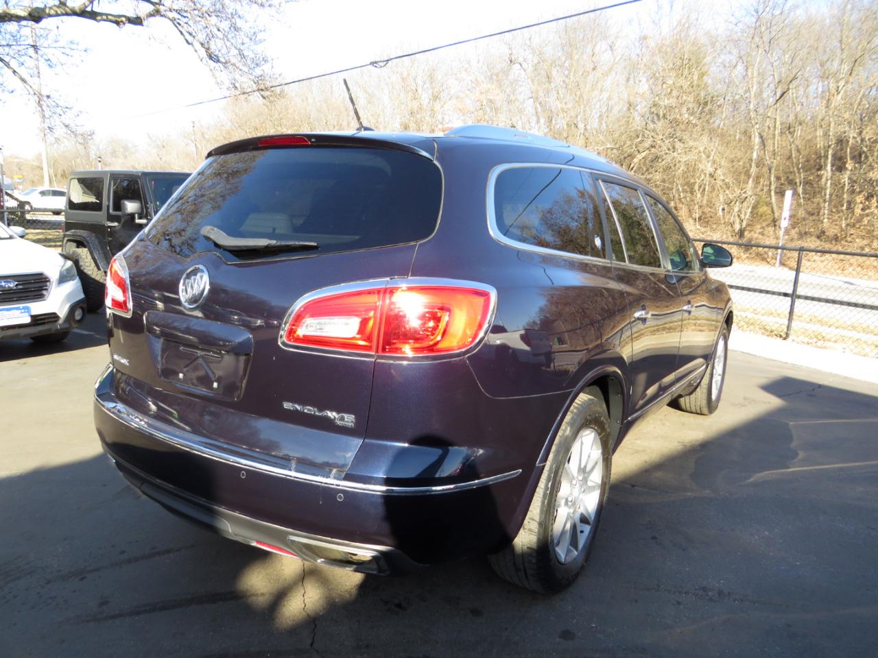 Buick Enclave AWD 4dr Leather 2015