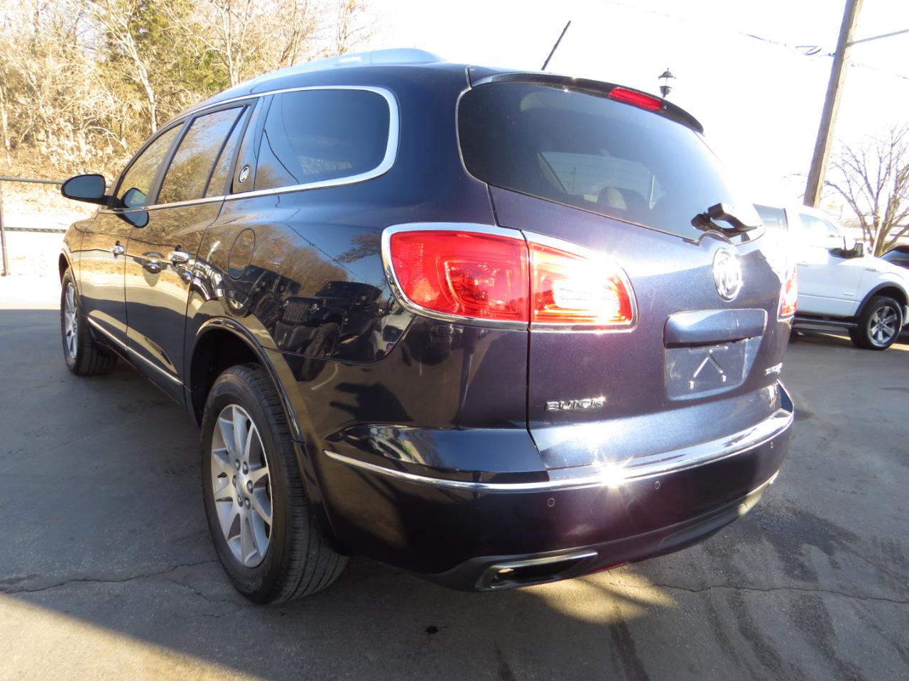 Buick Enclave AWD 4dr Leather 2015