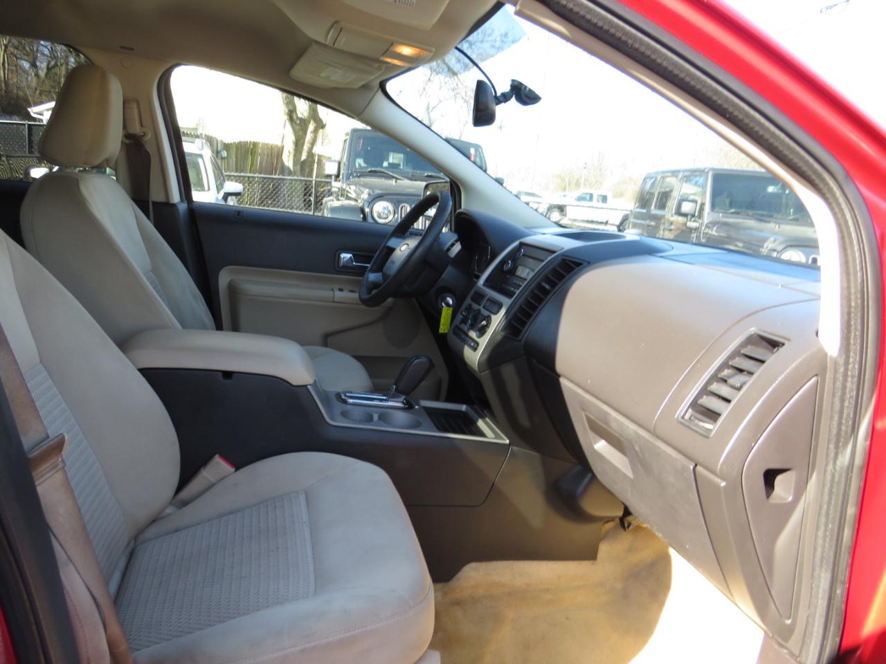 Ford Edge 4dr SE FWD 2008